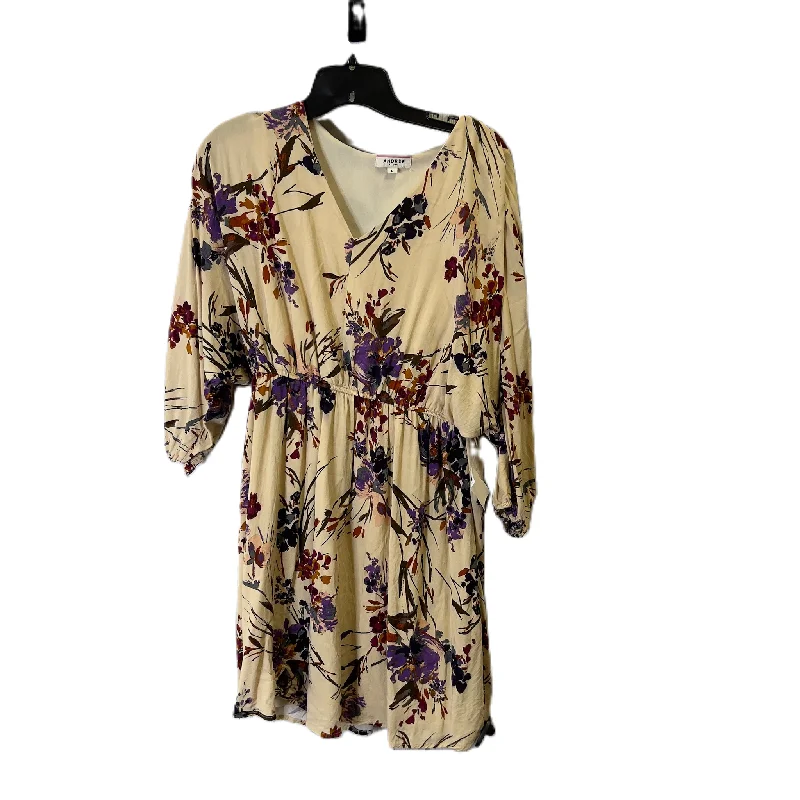 Dress Casual Short By Andree By Unit In Cream, Size: L Fitted Pleated Skirt