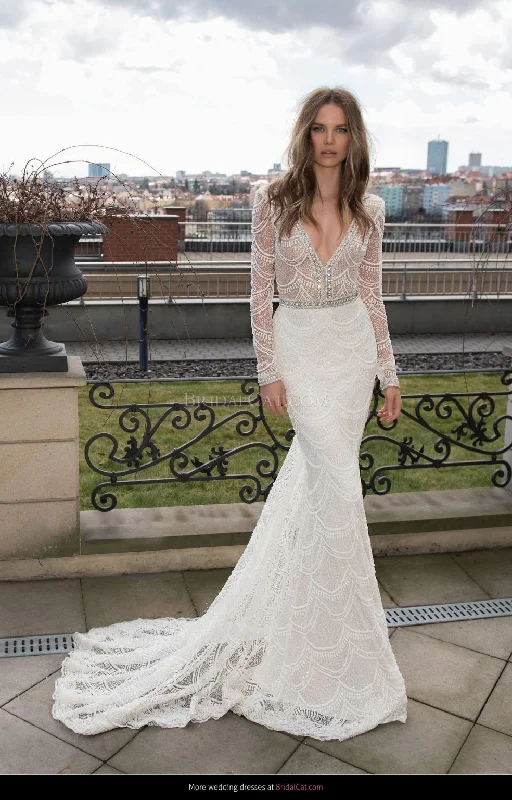 Berta  15-107 Elegant evening unclassified dresses