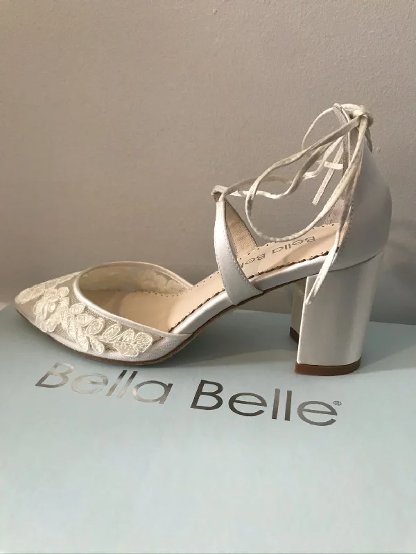 Bella Belle Holiday unclassified dresses