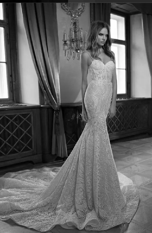 Berta  15-110 Anniversary unclassified dresses