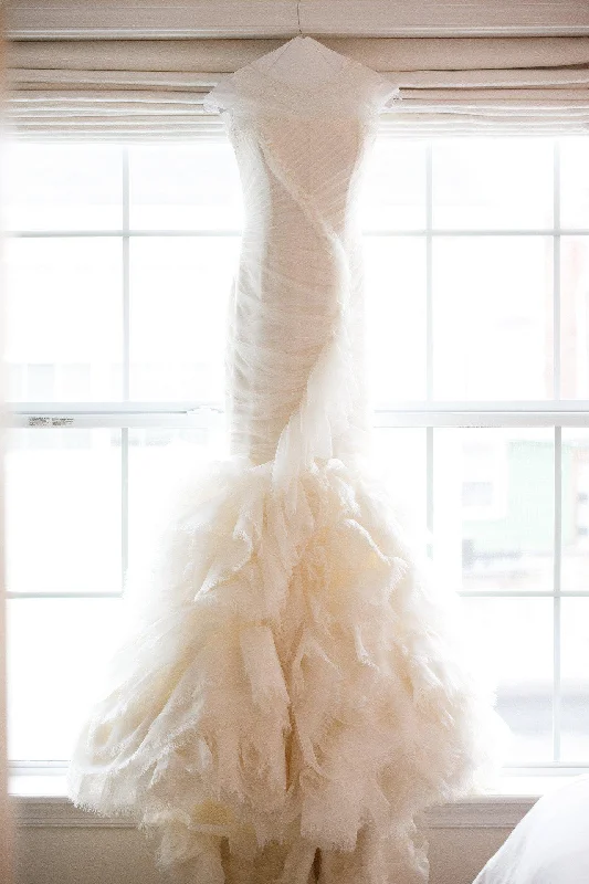Vera Wang June Ruched unclassified dresses